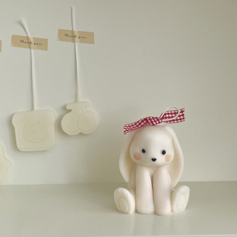 Sitting Rabbit Silicone Candle - Candle Supplies Shop 评论和价格